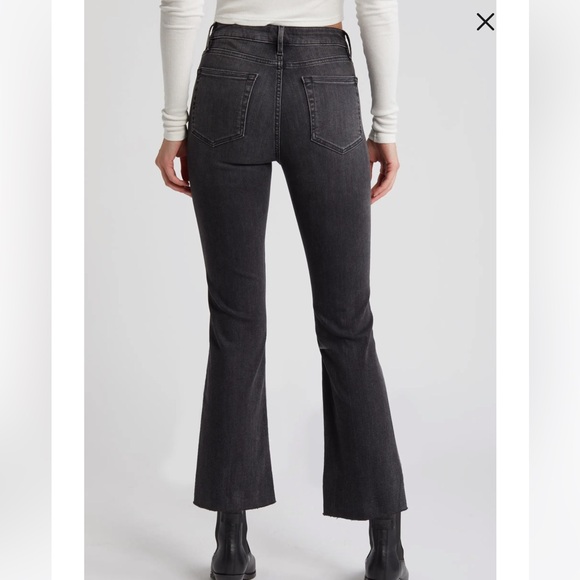 FRAME Le Crop Mini Boot Cascade Raw Hem
Jeans
FRAME - Picture 4 of 5